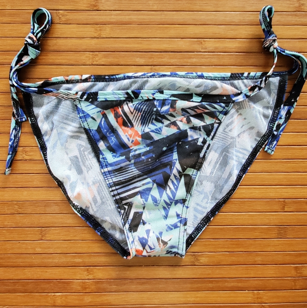 Tan through bikini set